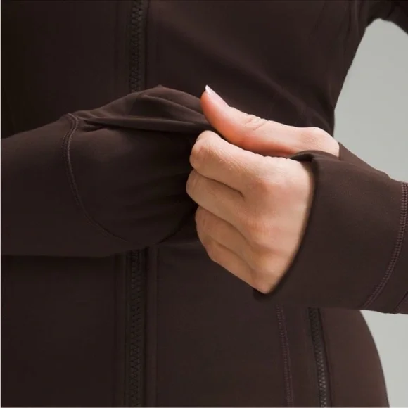 Lululemon π Define Nulu Jacket π€ - Picture 8 of 10